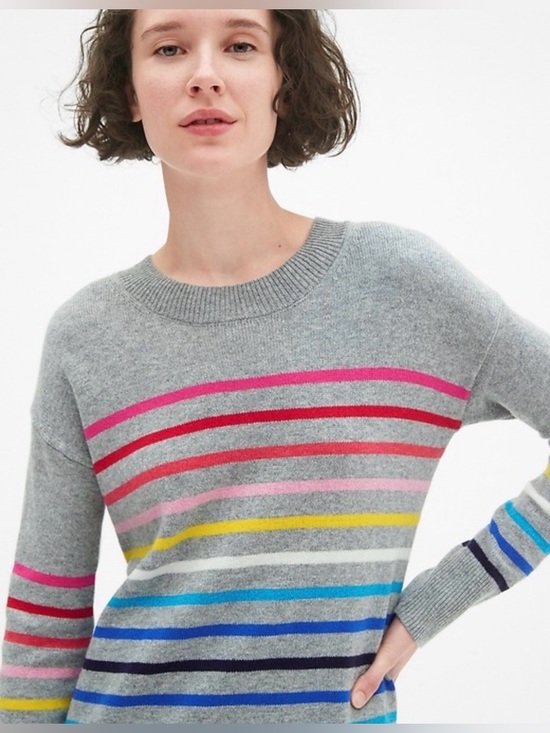 GAP Sweaters - GAP Crazy Stripe Sweater Small NWT Wool Blend Rainbow Stripe Crewneck